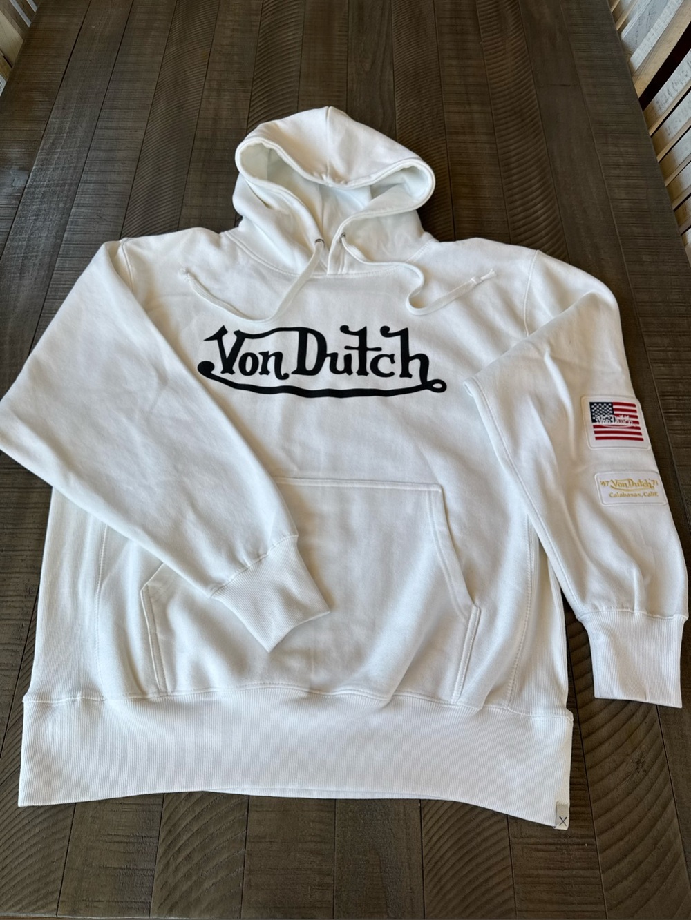 Von Dutch by Vineyard Crew
Von Dutch Calabasas, Ca White Hoodie Men’s Size XL - Picture 5 of 11
